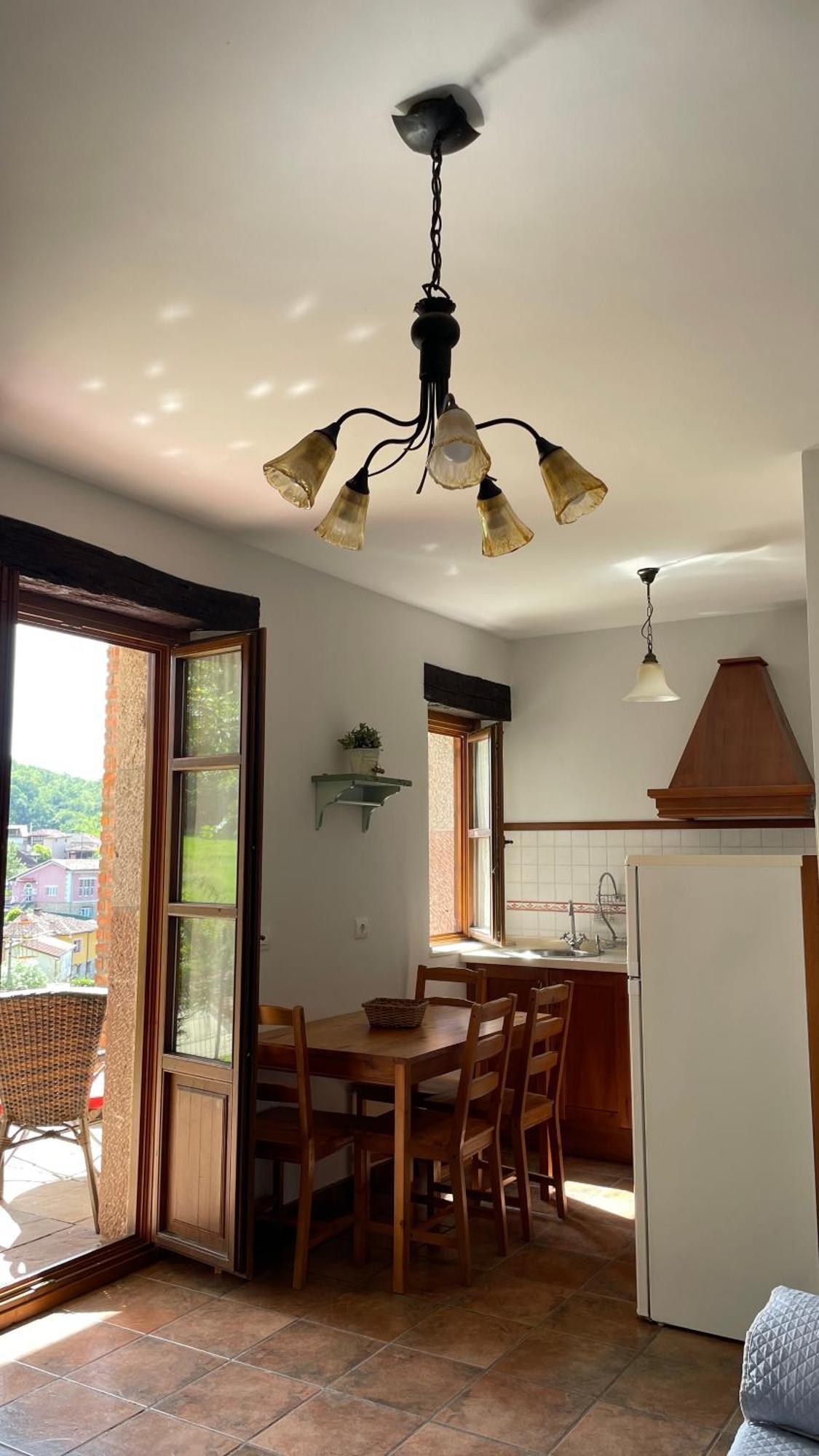Apartamentos El Picoretu Mestas de Con Kültér fotó