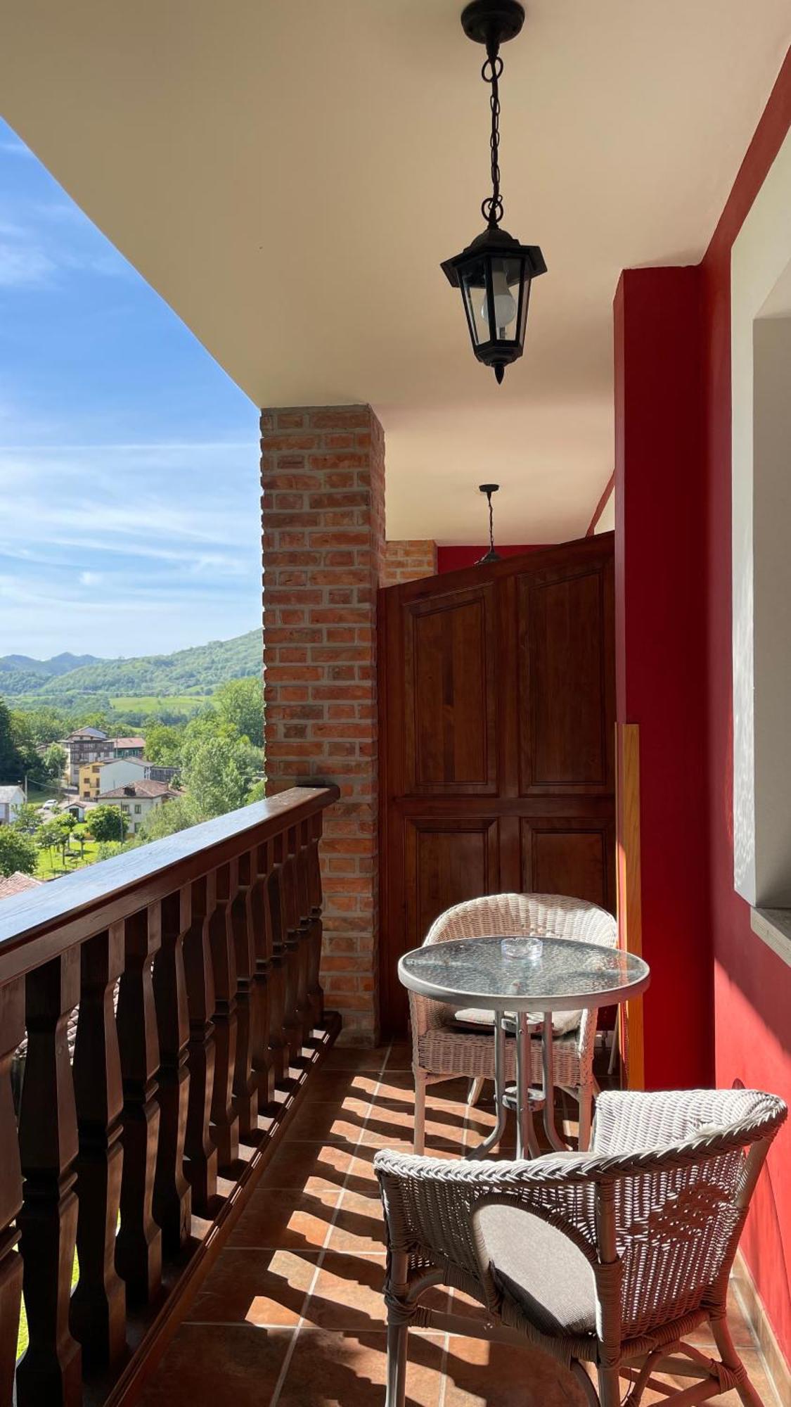 Apartamentos El Picoretu Mestas de Con Kültér fotó