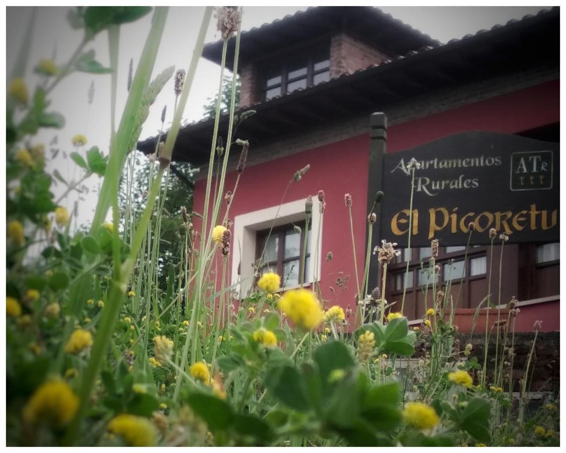 Apartamentos El Picoretu Mestas de Con Kültér fotó